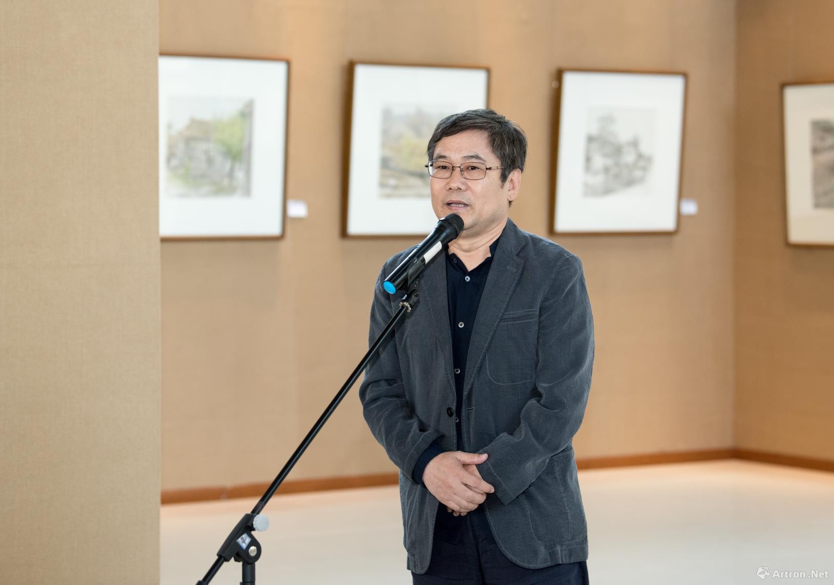 笔舒村落·墨迹自然-韩振刚京西古道写生作品展开幕