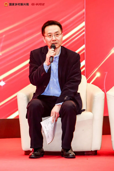 北京大学贫困地区发展研究院院长,教授雷明表示,井冈山案例是井冈山